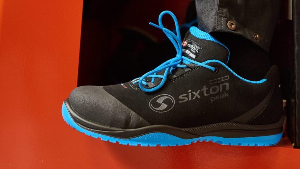 Sixton lichte S3 werkschoenen met modern design voor comfort en veiligheid op het werk