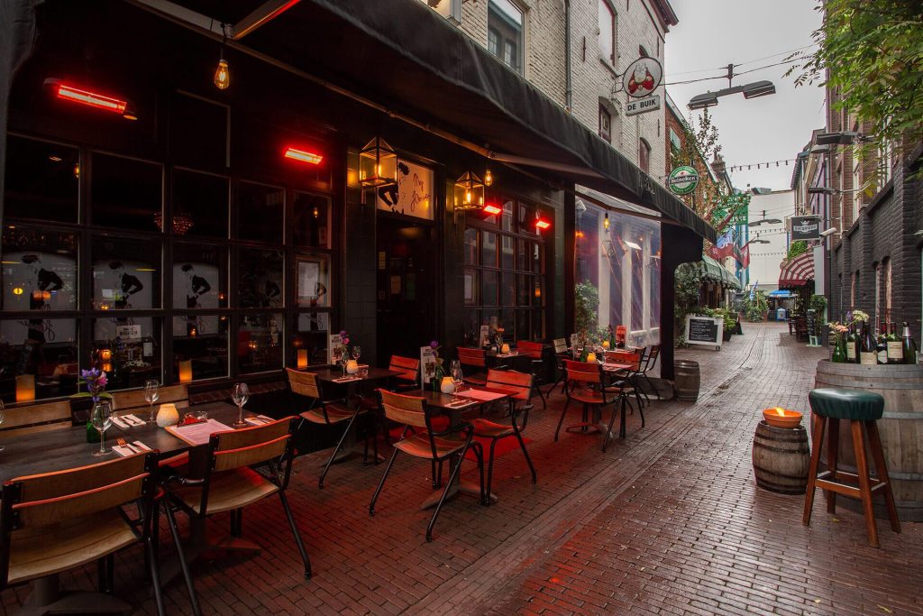 Mej. Janssen restaurant serveren typisch Frans eten met verfijnde smaken en ambachtelijke bereidingswijzen in Arnhem-Centrum
