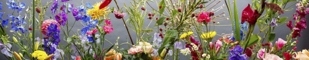 Prachtige bloemenpracht in Amsterdam: kleurrijke verse boeketten beschikbaar voor bezorging via WhatsApp