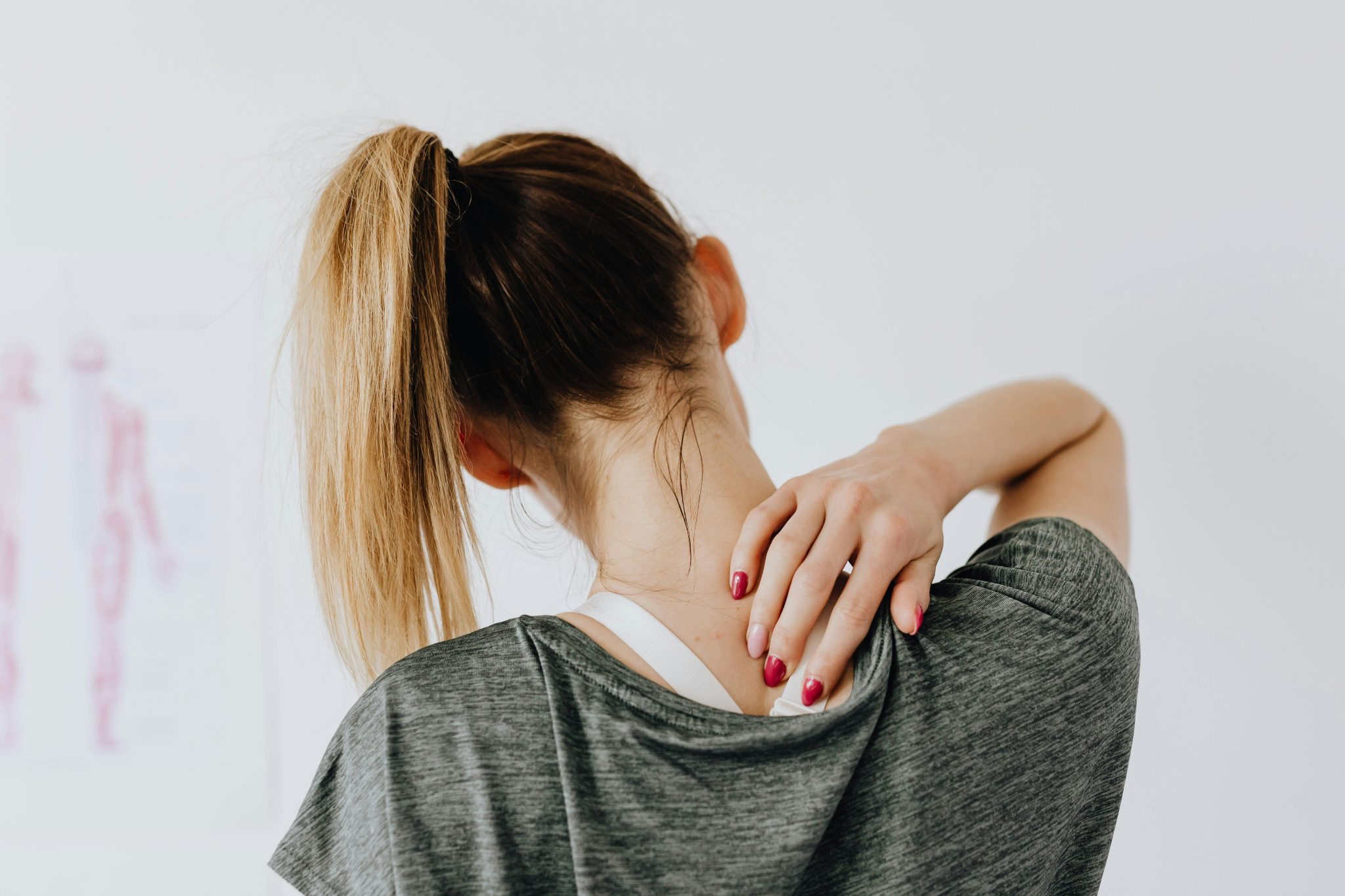 Fysiotherapie Moerkapelle behandeling: specialist helpt patiënt met persoonlijke begeleiding voor beter en sterker bewegen